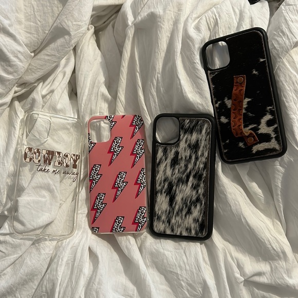 Western iPhone 11 cases!🤠 - Picture 1 of 4